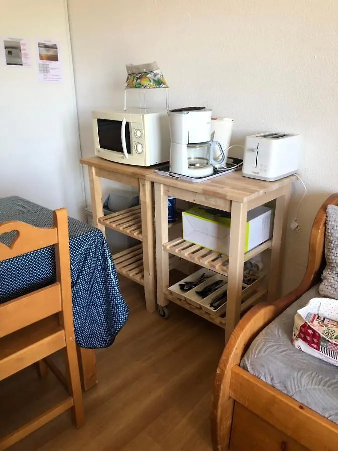 Super Besse Appartement Le Gite Bessard 6 Couchages Le Bois De La Reine 0*, Besse-et-Saint-Anastaise