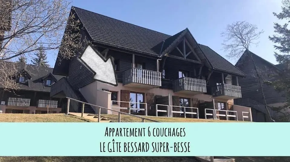 Super Besse Appartement Le Gite Bessard 6 Couchages Le Bois De La Reine 0*, Besse-et-Saint-Anastaise